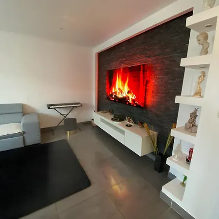 Climatise Premier Etage Lyon Eurexpo Lejlighed